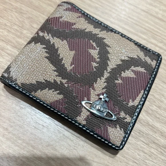 Vivienne Westwood SQUIGGLE PRINT WALLET | Moda404 Men's Boutique